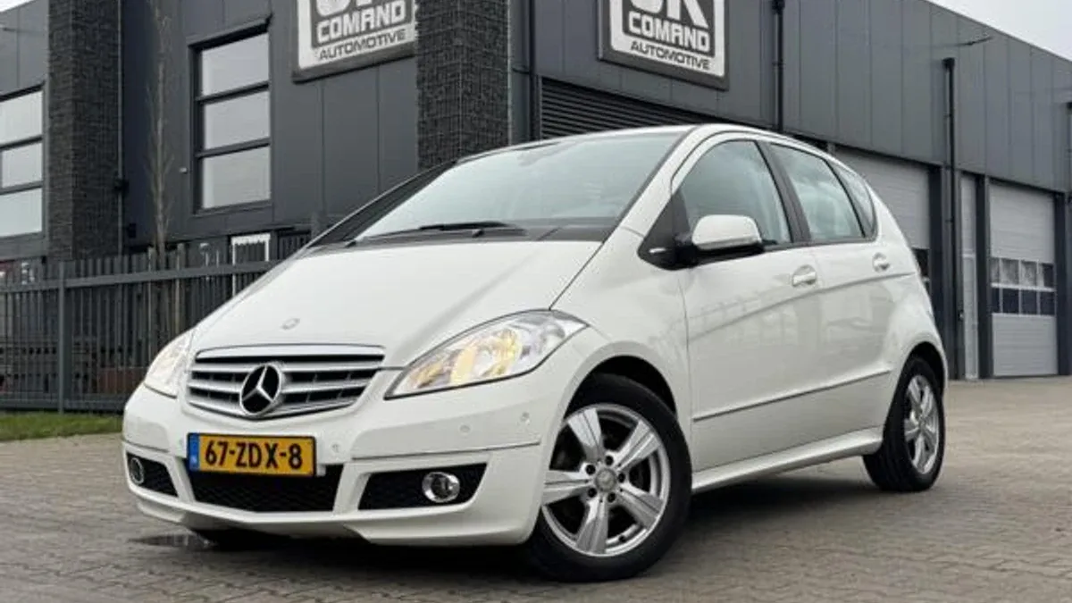 Mercedes-Benz A-Klasse (2012) — foto 1