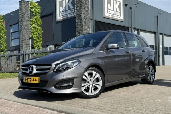 Mercedes-Benz B-Klasse (2015) — foto 1