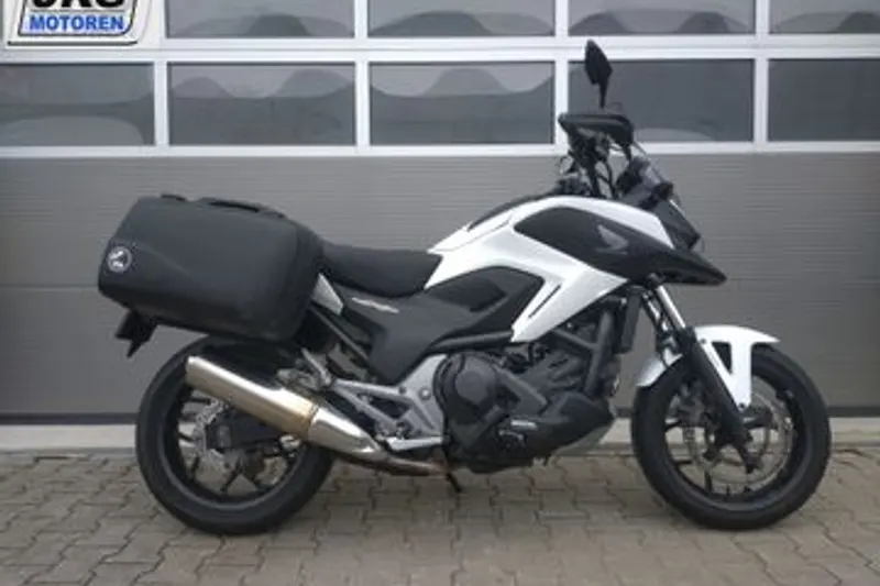 Honda NC750X (2014)