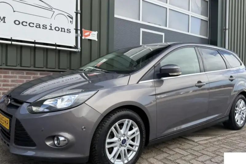 Ford Focus (2012)