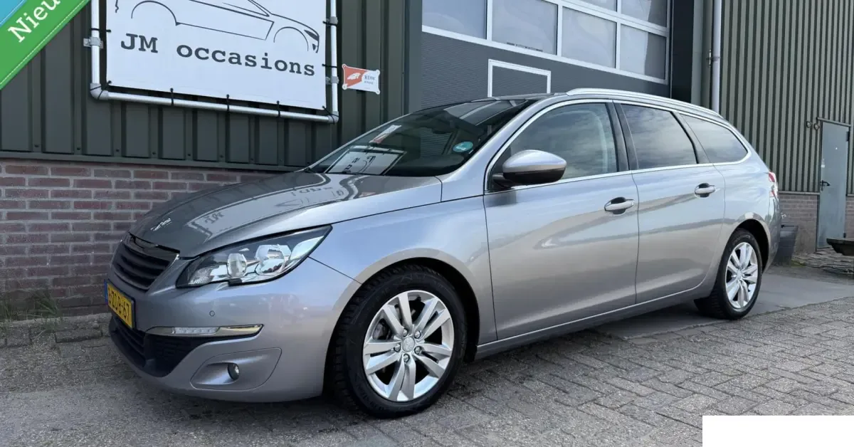 Peugeot 308 (2014) — foto 1
