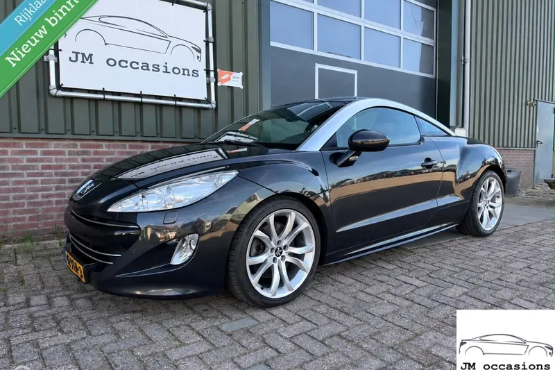 Peugeot RCZ (2012)