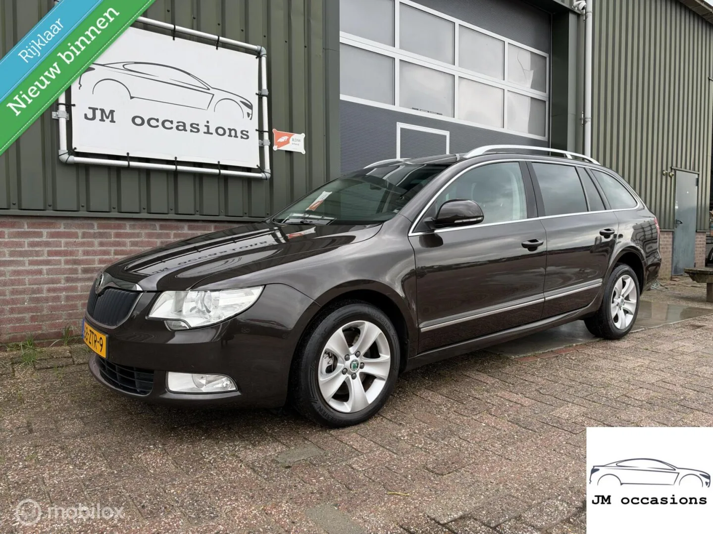 Škoda Superb (2013) — foto 1