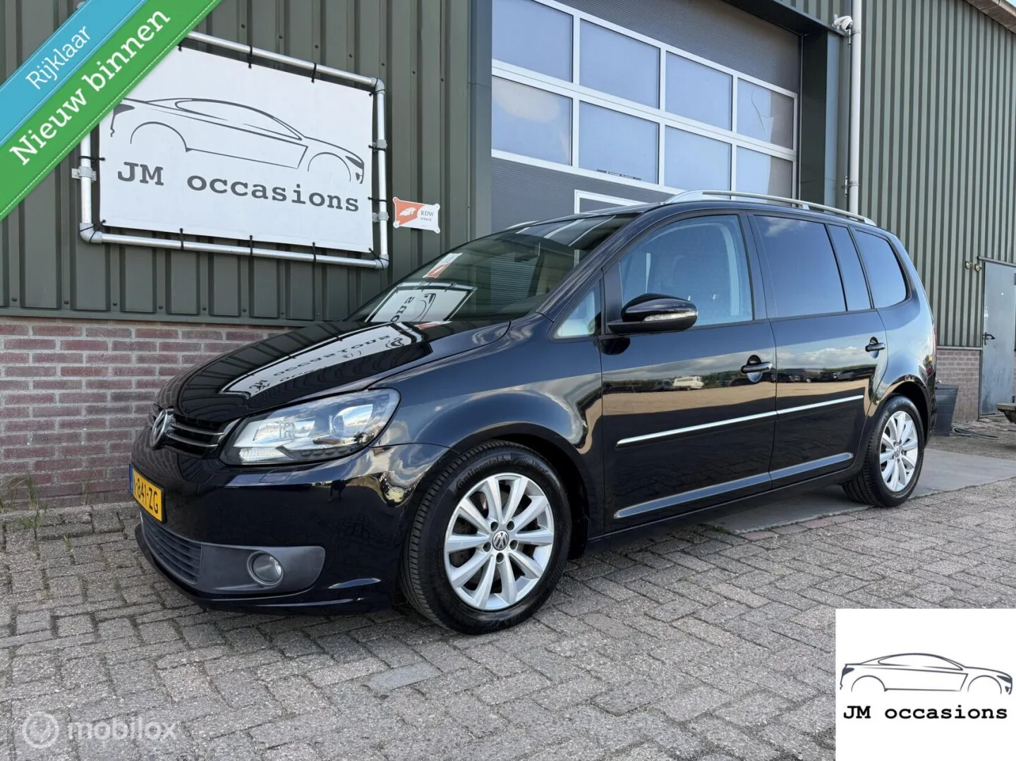 Volkswagen Touran (2012) — foto 1