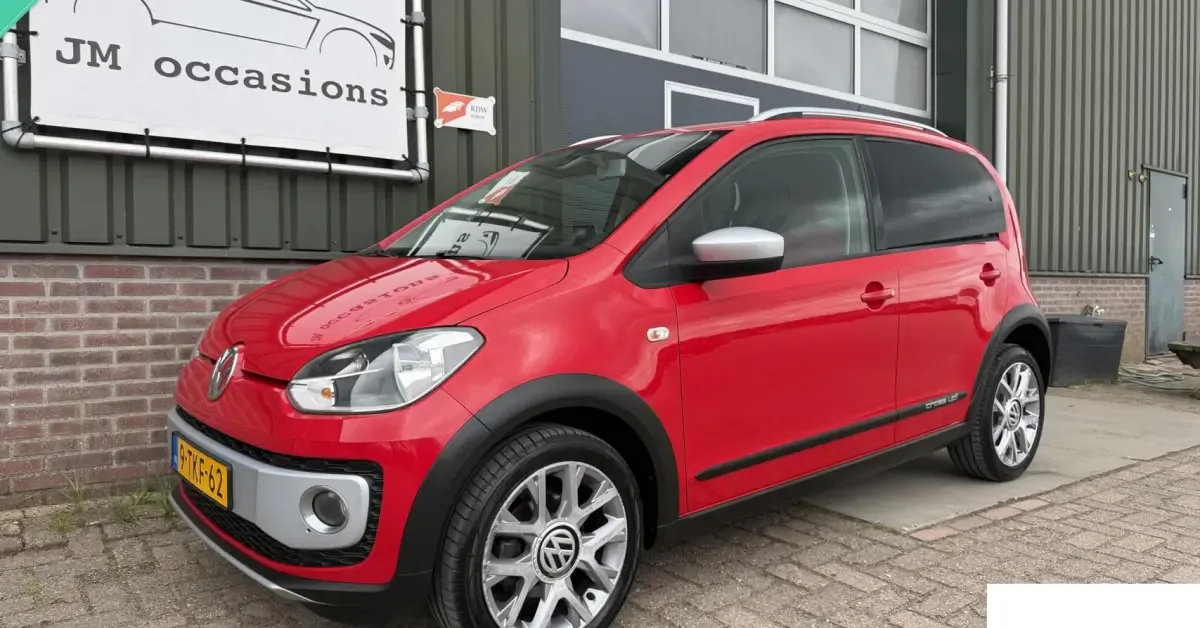 Volkswagen Up! (2014) — foto 1