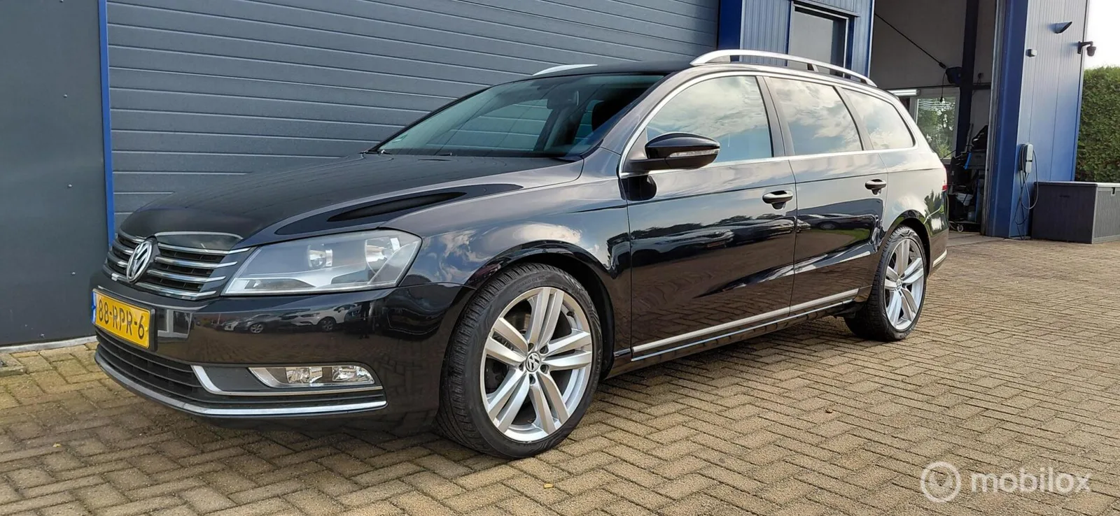 Volkswagen Passat (2011) — foto 1