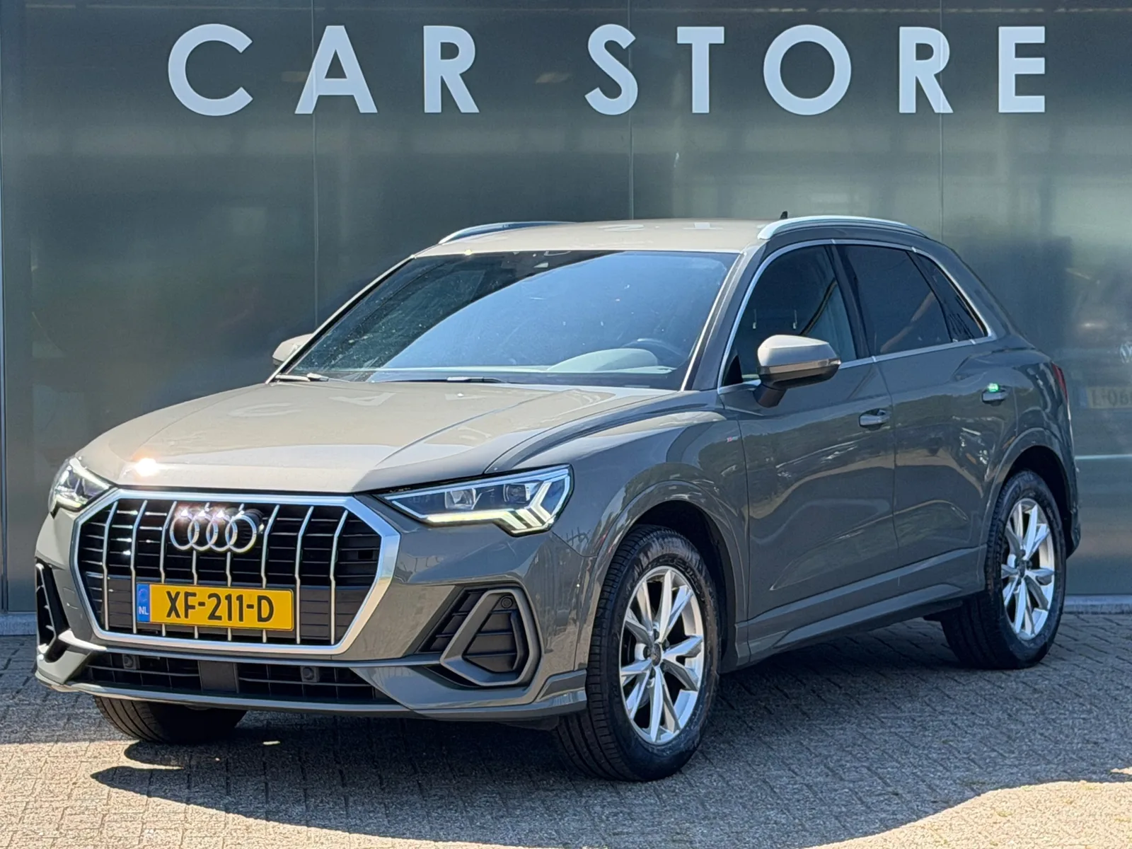 Audi Q3 (2019) — foto 1
