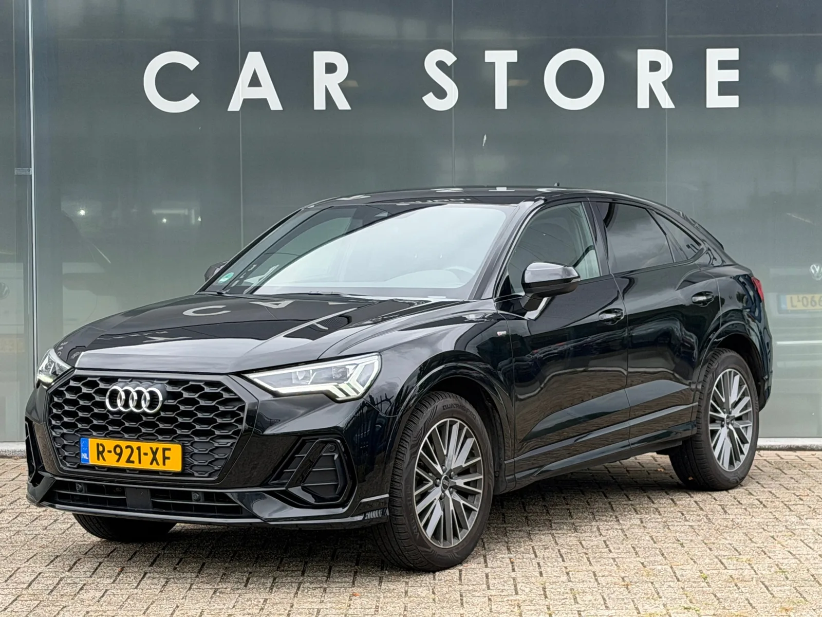 Audi Q3 (2021) — foto 1