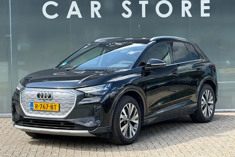 Audi Q4 e-tron (2022)