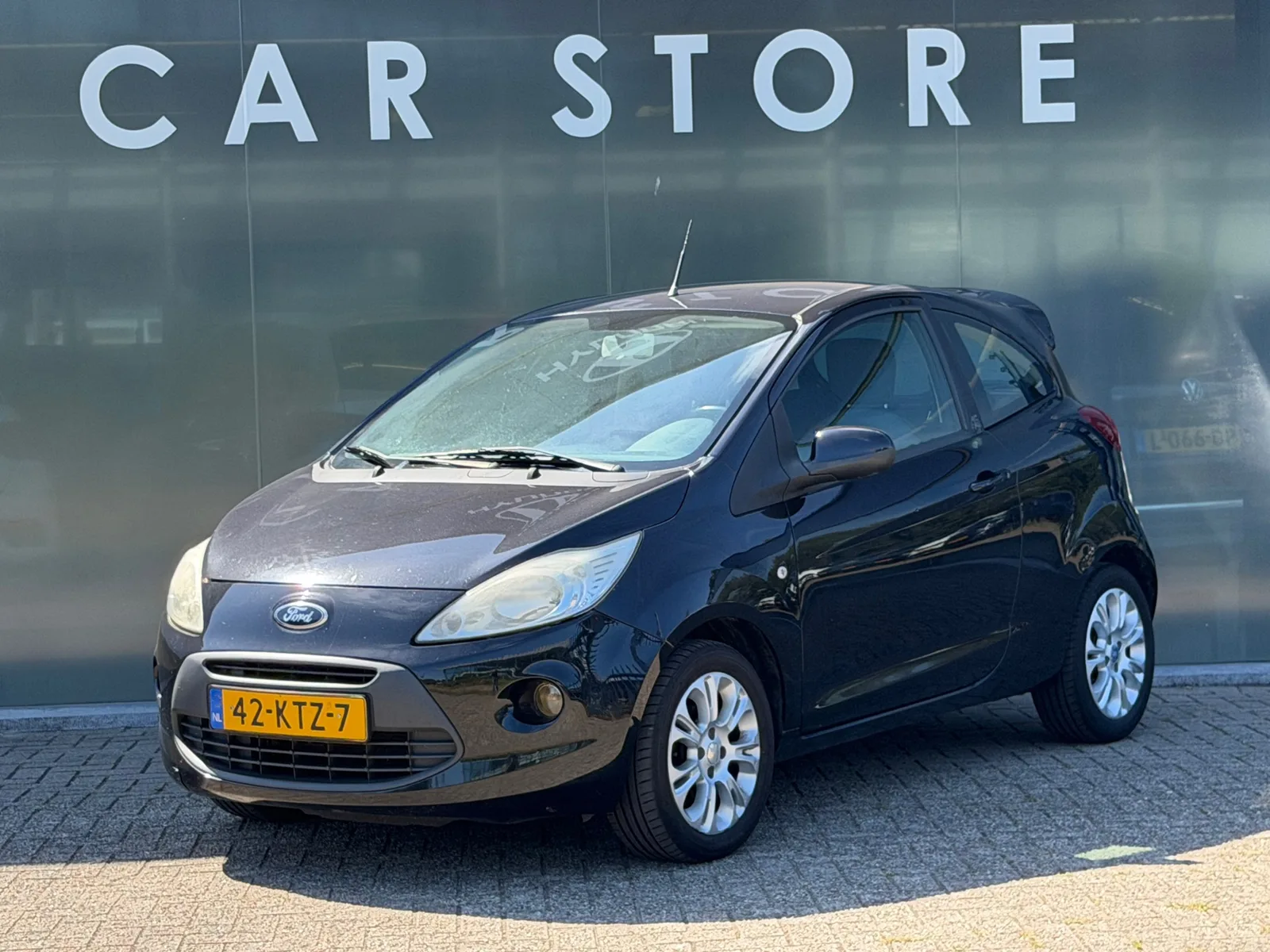 Ford Ka (2010) — foto 1