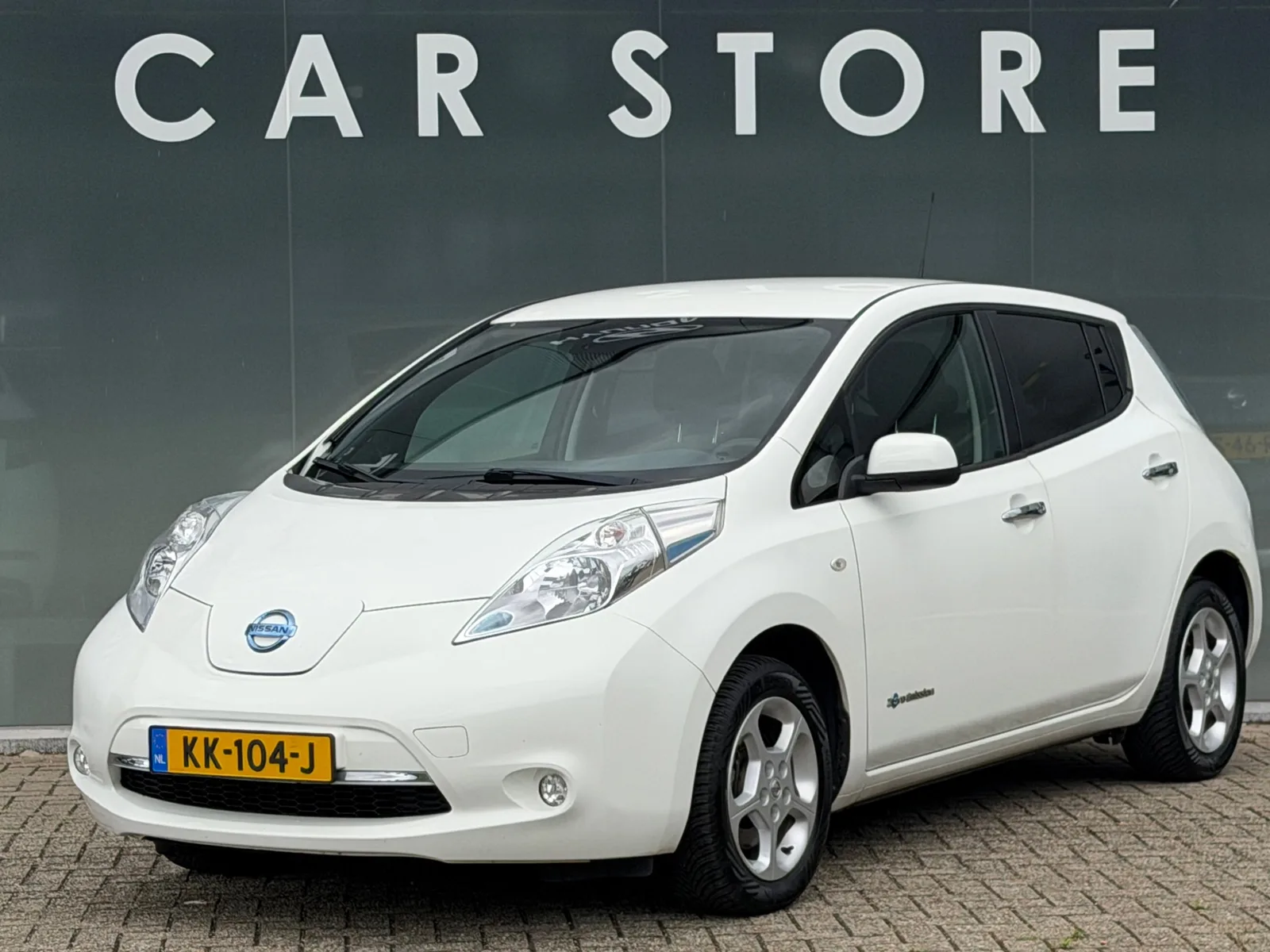 Nissan Leaf (2016) — foto 1