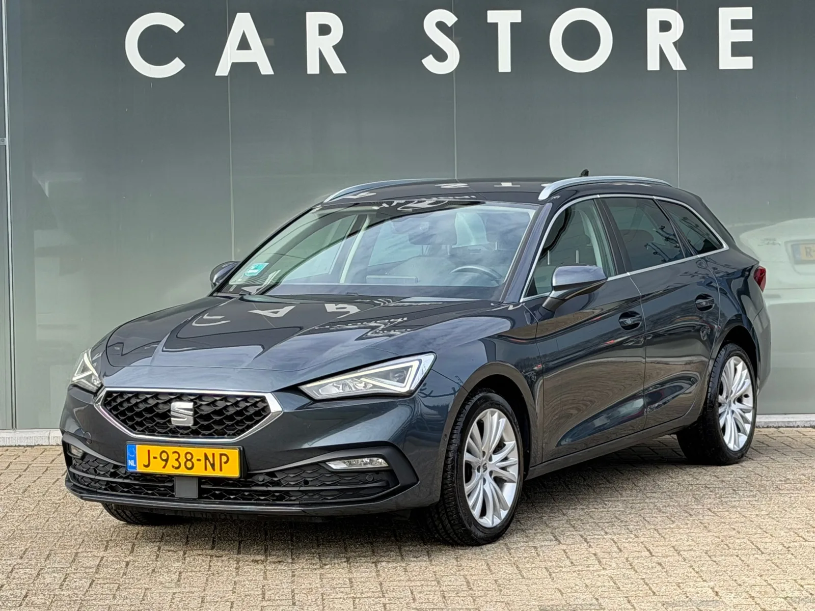 SEAT Leon Sportstourer (2020) — foto 1