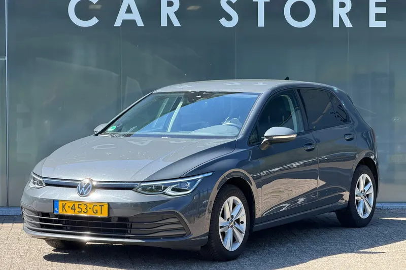 Volkswagen Golf (2020)