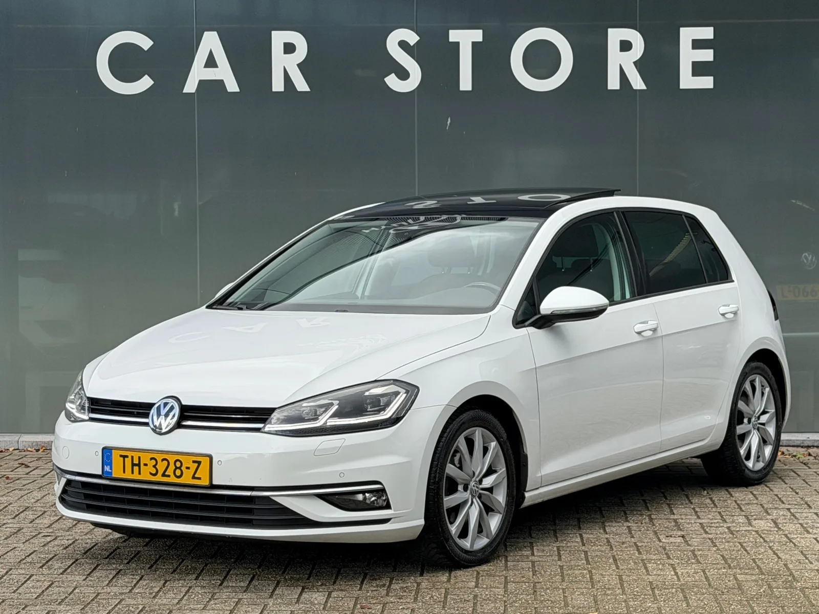 Volkswagen Golf (2017) — foto 1