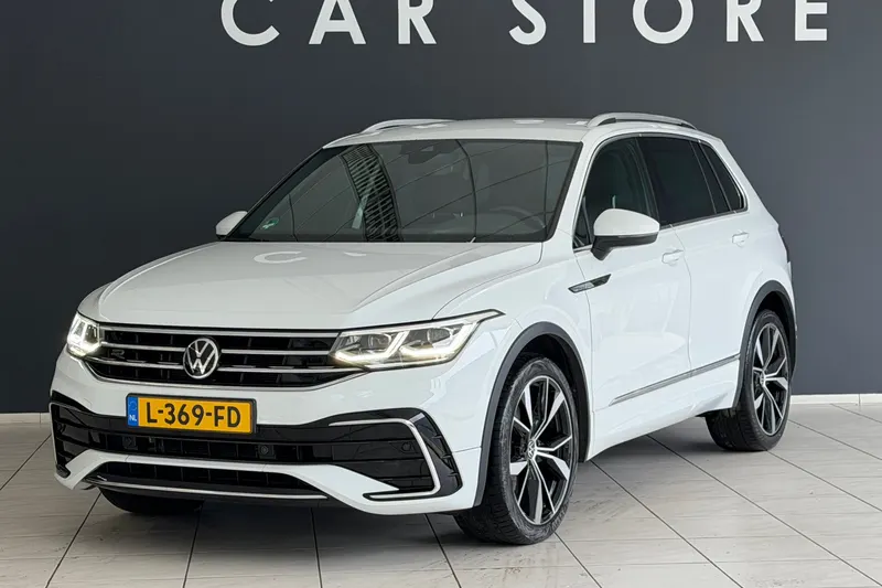 Volkswagen Tiguan (2021)