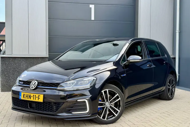 Volkswagen Golf (2018)