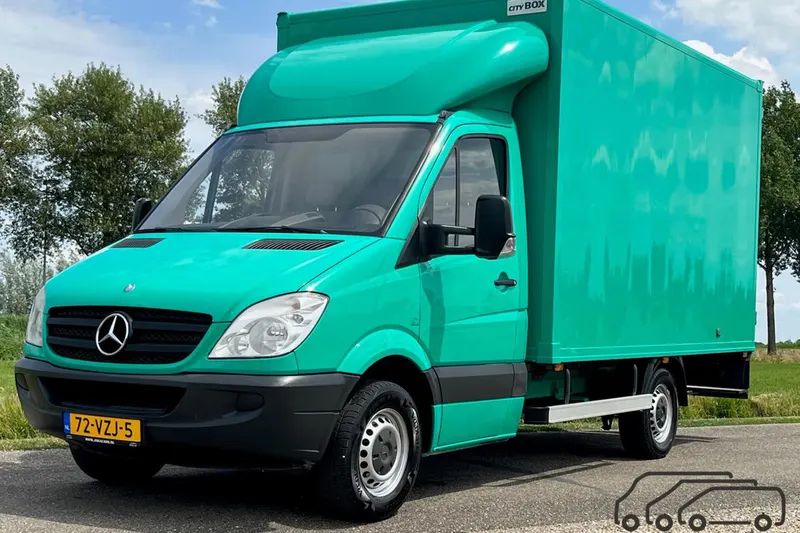 Mercedes-Benz Sprinter (2009)