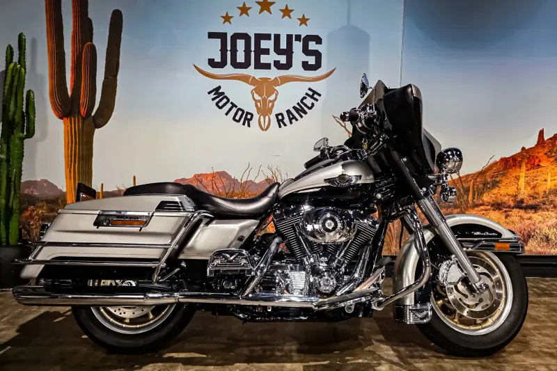 Harley-Davidson Street Glide (2003)