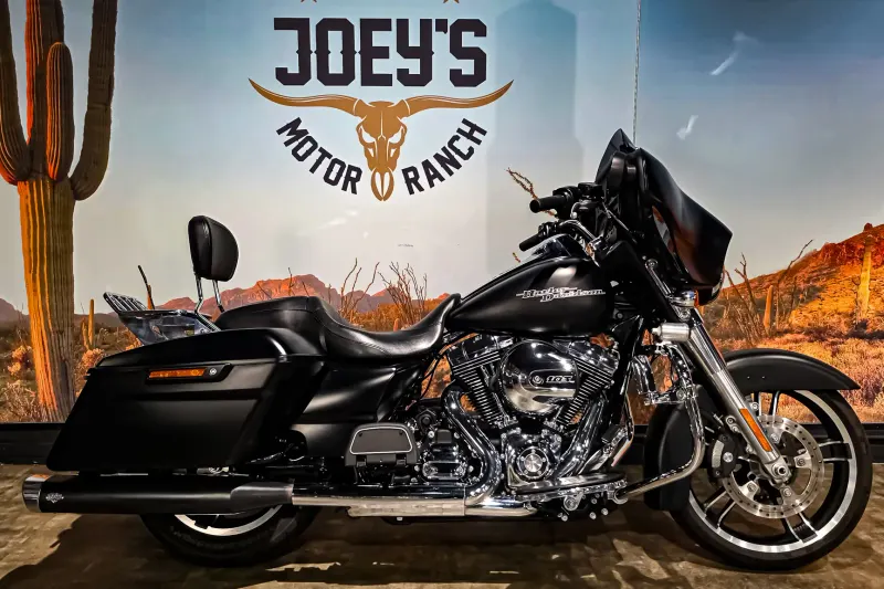 Harley-Davidson Street Glide (2015)