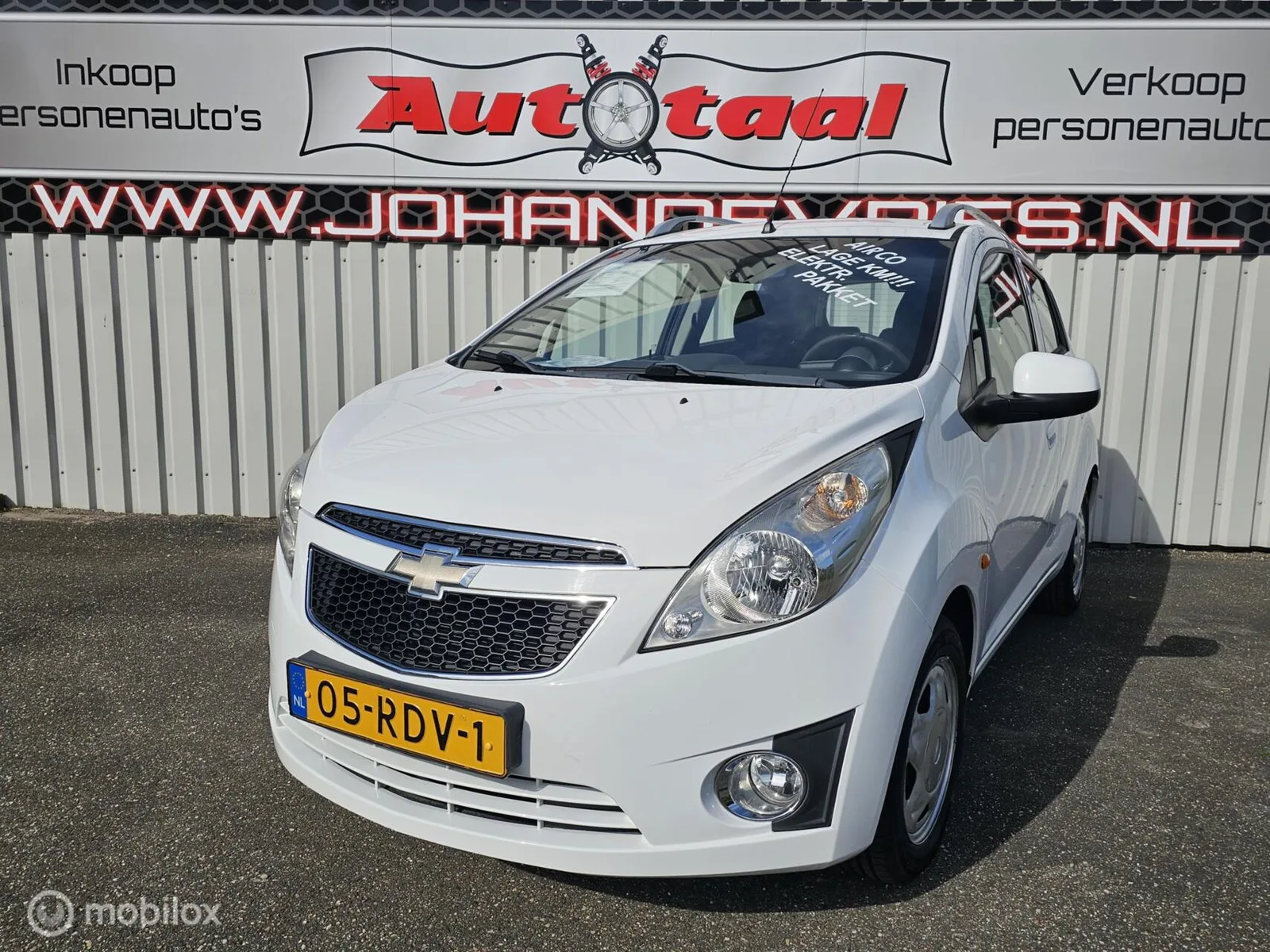 Chevrolet Spark (2011) — foto 1