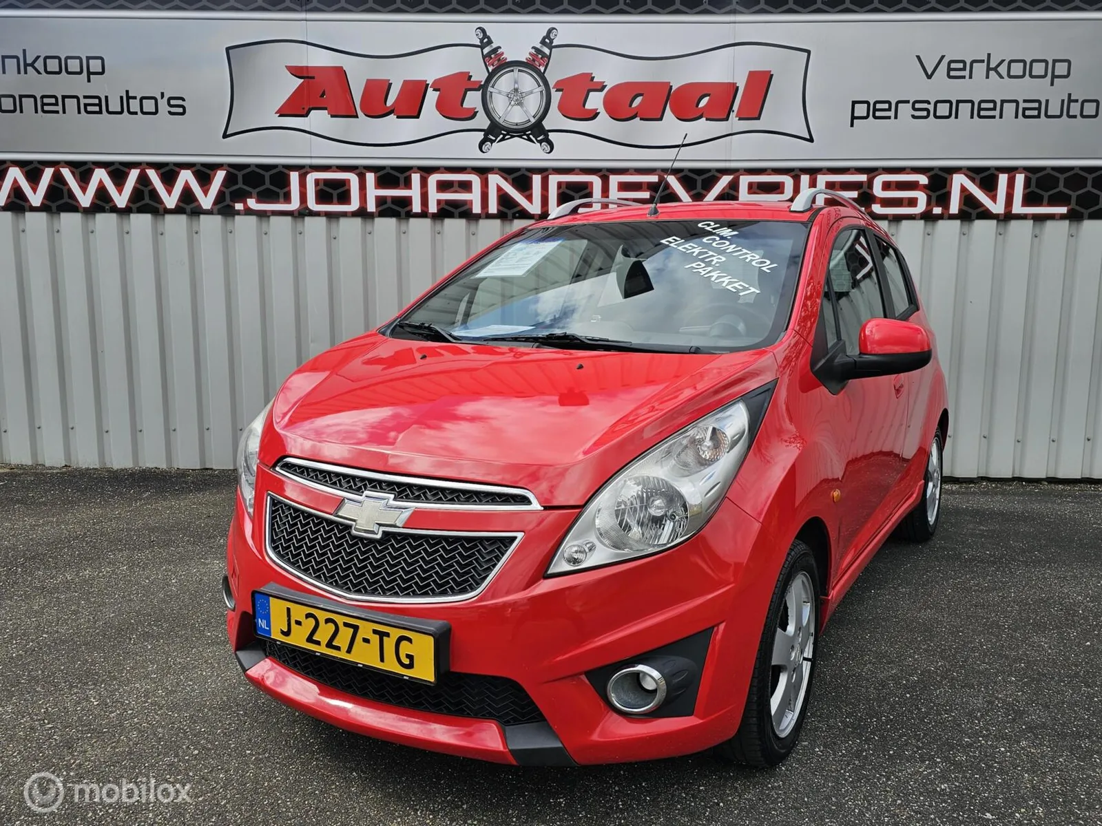 Chevrolet Spark (2010) — foto 1