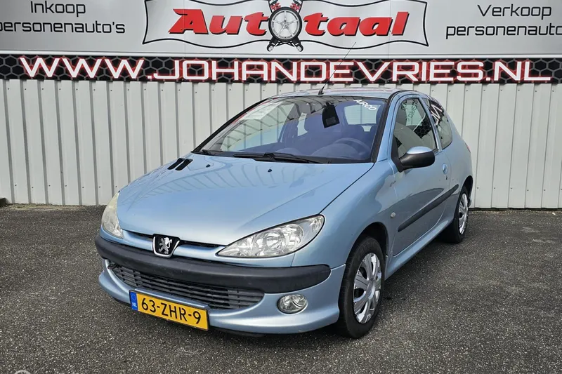 Peugeot 206 (2004)