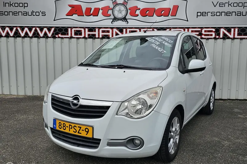 Opel Agila (2011)