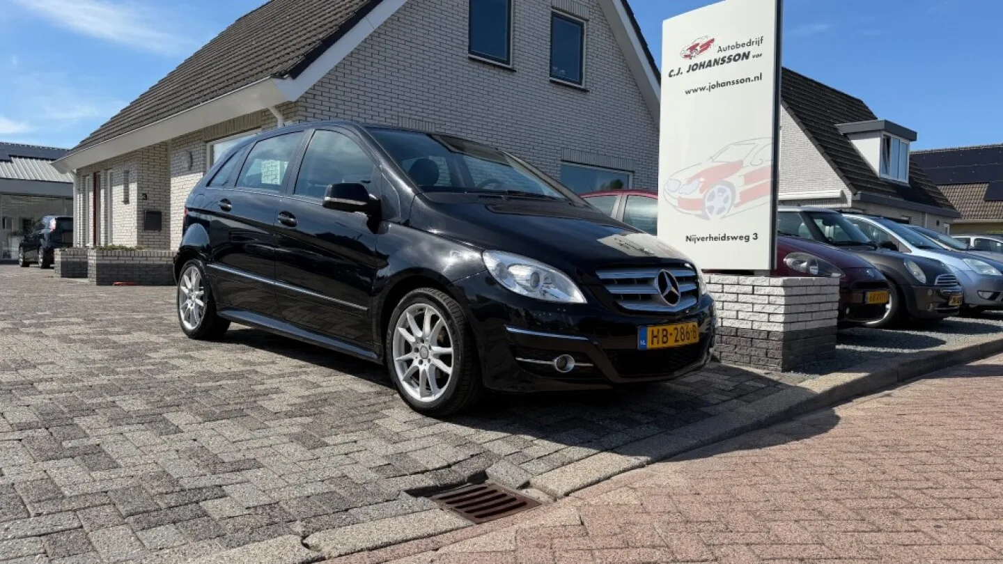 Mercedes-Benz B-Klasse (2008) — foto 1