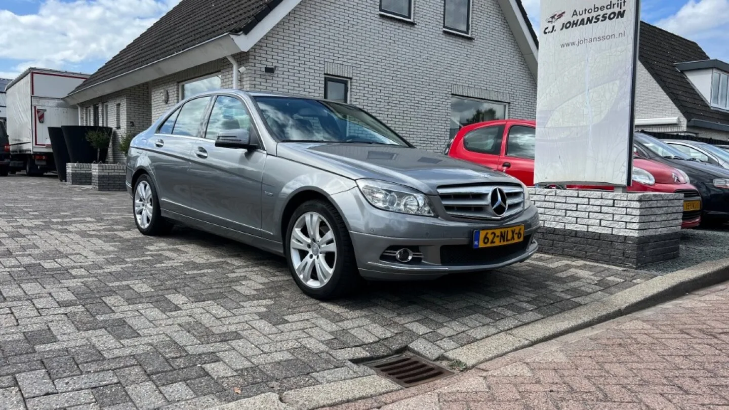 Mercedes-Benz C-Klasse (2010) — foto 1