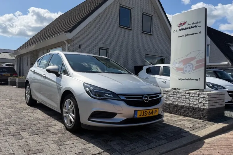 Opel Astra (2019)