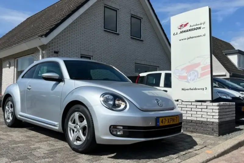 Volkswagen Beetle (2012)