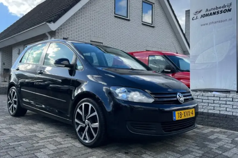 Volkswagen Golf (2012)