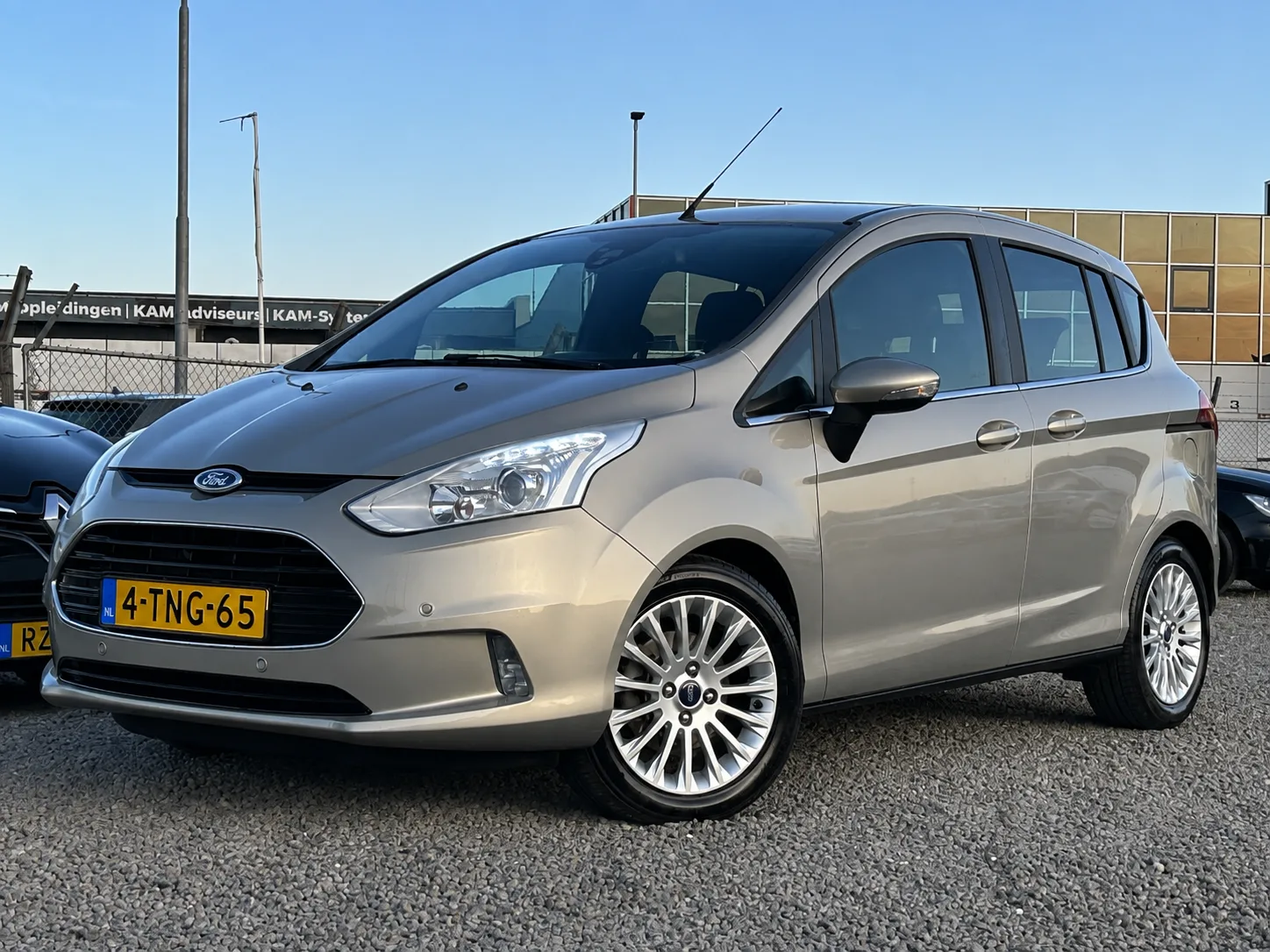 Ford B-Max (2014) — foto 1