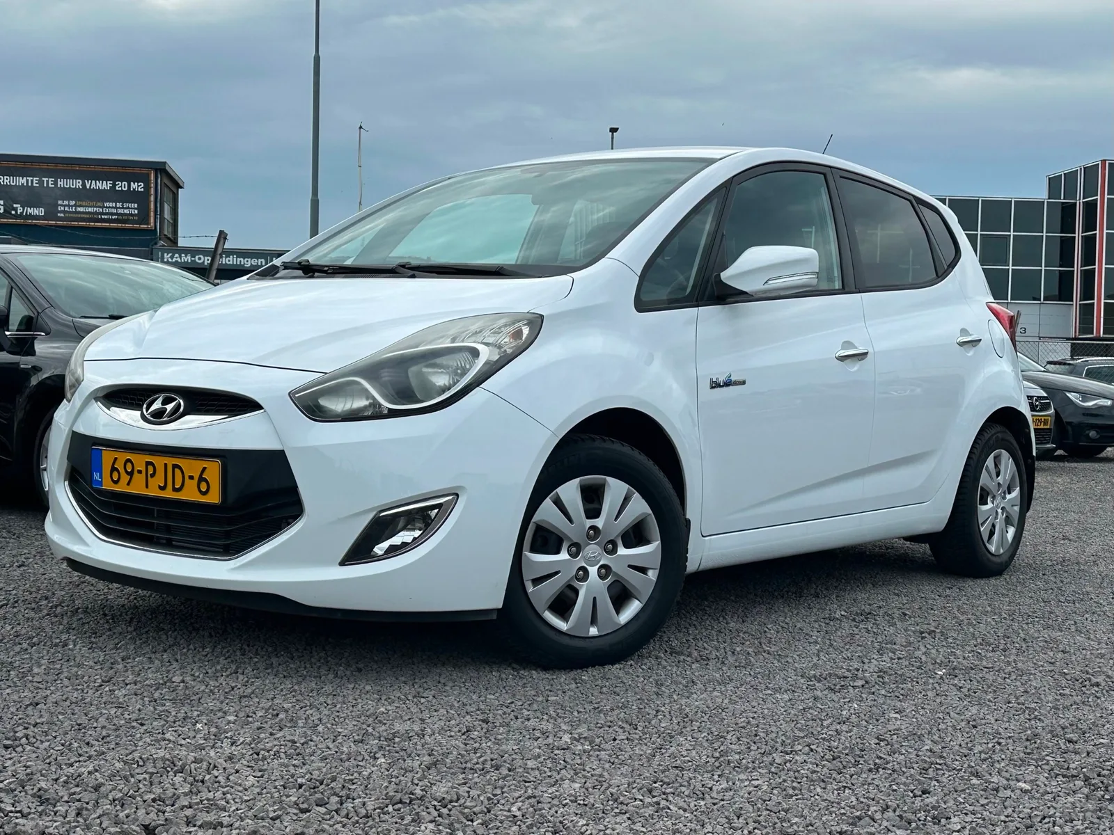 Hyundai ix20 (2011) — foto 1