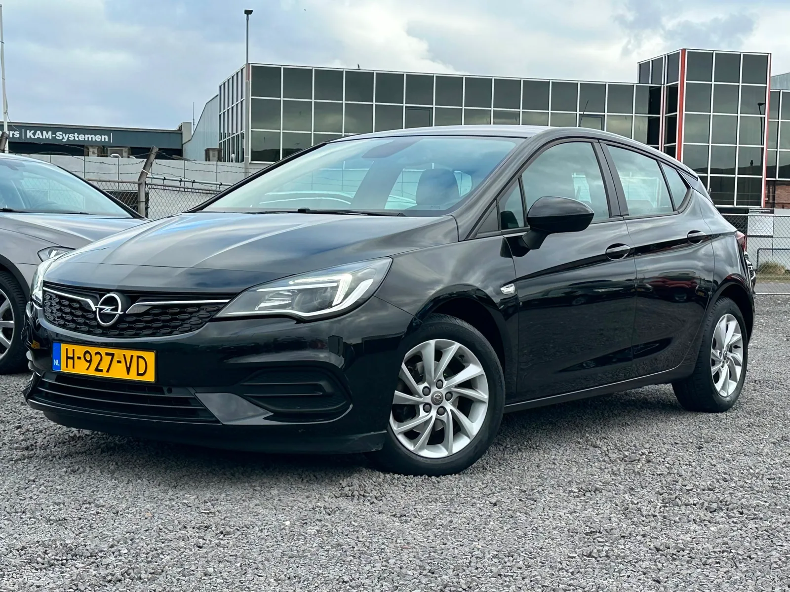 Opel Astra (2020) — foto 1