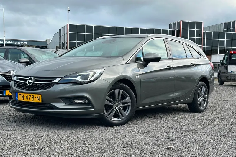 Opel Astra Sports Tourer (2018)