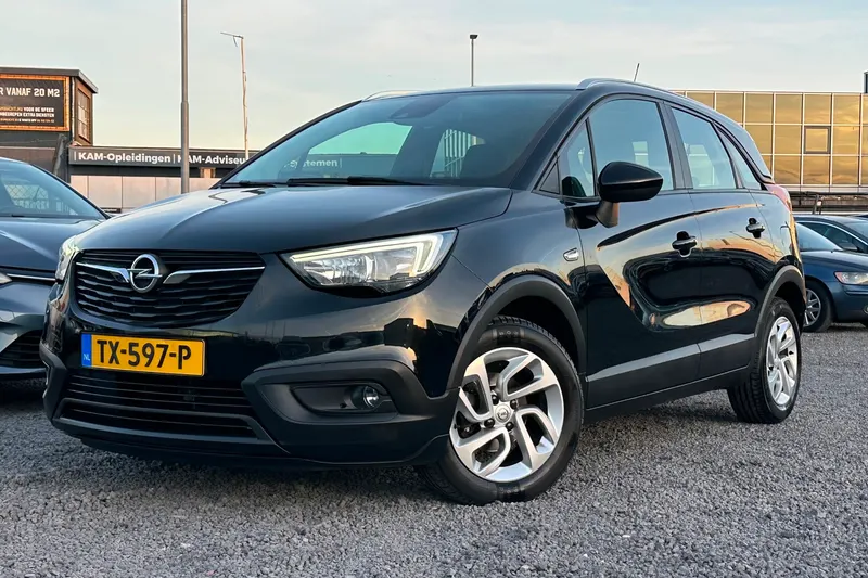 Opel Crossland X (2018)