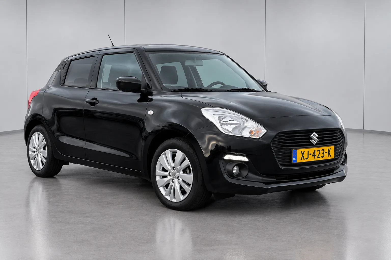 Suzuki Swift (2019) — foto 1