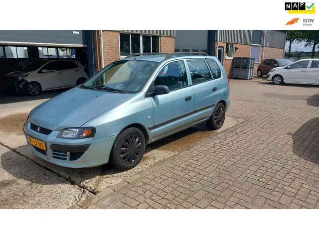 Mitsubishi Space Star (2003) — foto 1