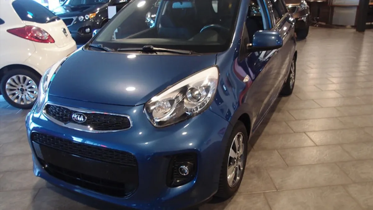 Kia Picanto (2015) — foto 1
