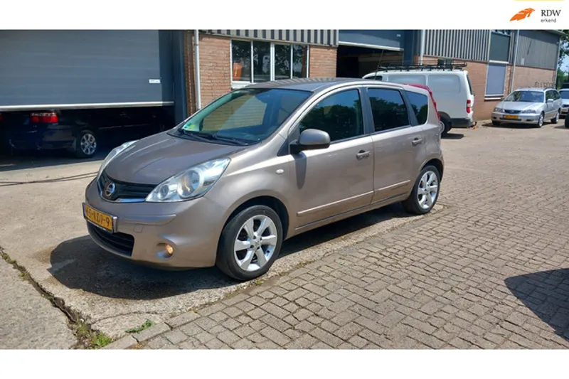 Nissan Note (2009)