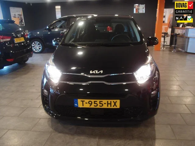Kia Picanto (2023) — foto 1