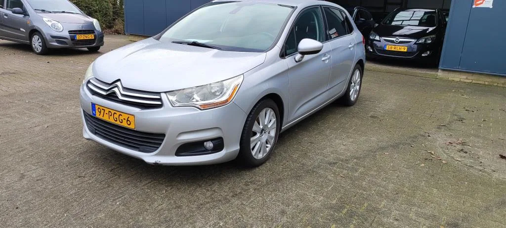 Citroën C4 (2011) — foto 1