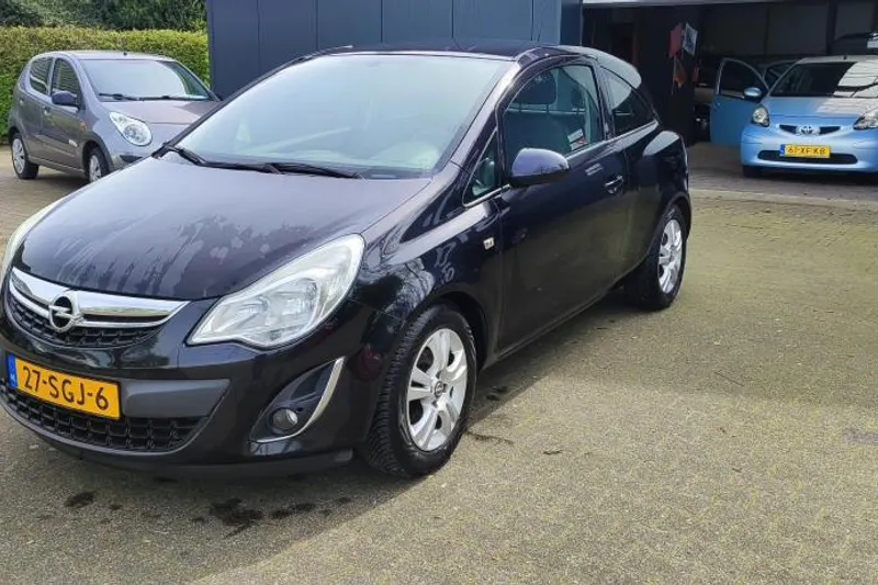 Opel Corsa (2011)