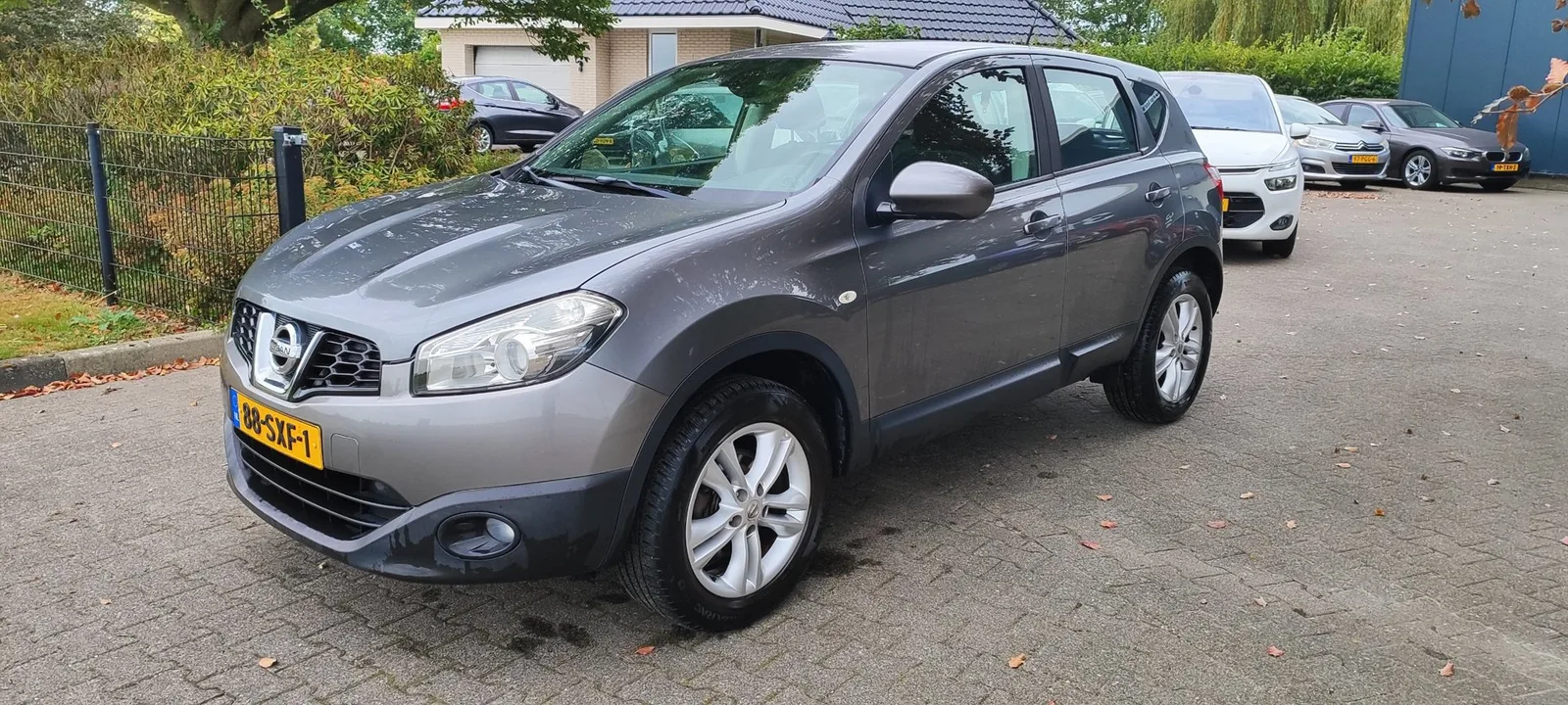 Nissan Qashqai (2012) — foto 1