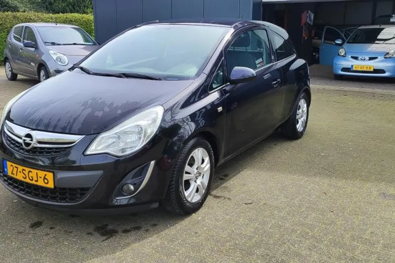 Opel Corsa (2011)