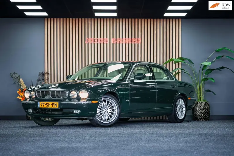 Jaguar XJ (2006)