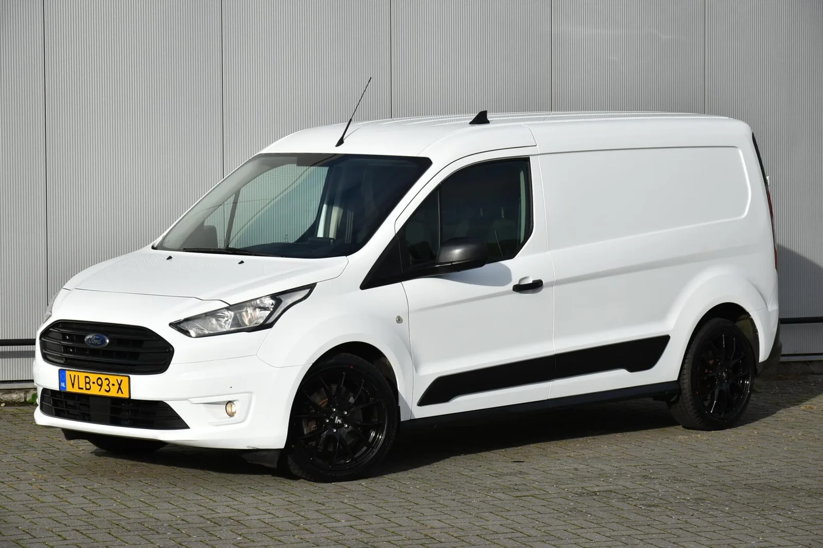 Ford Transit Connect (2021) — foto 1