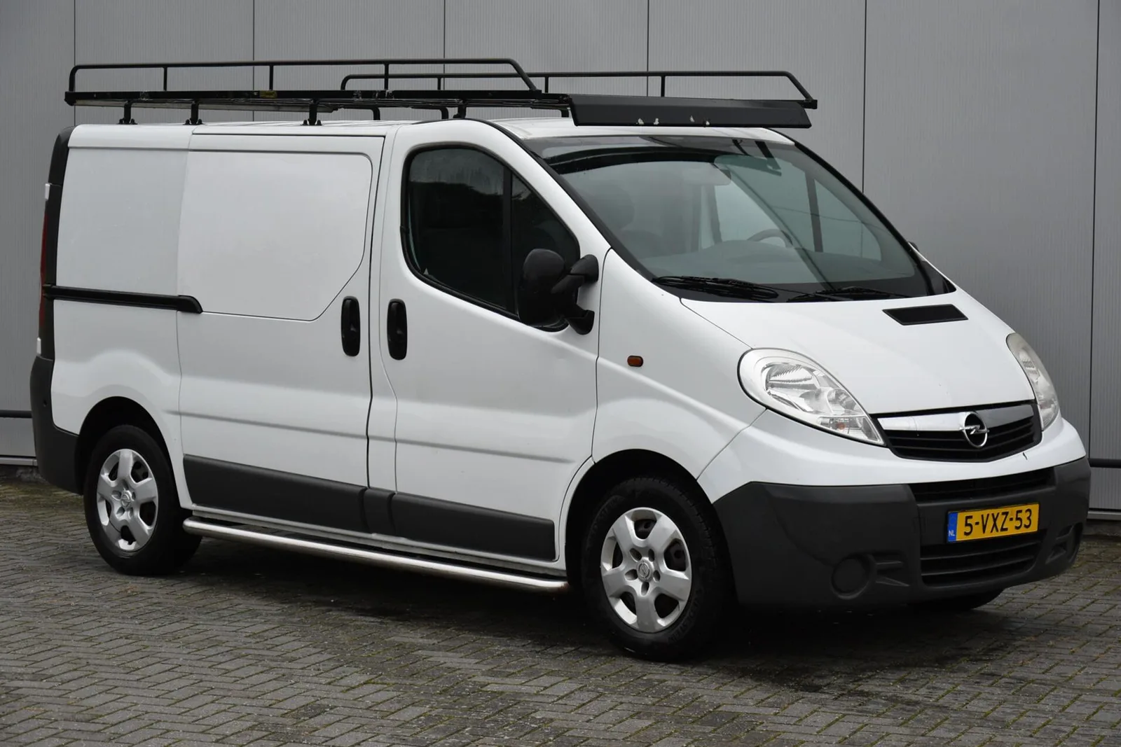 Opel Vivaro (2012) — foto 1