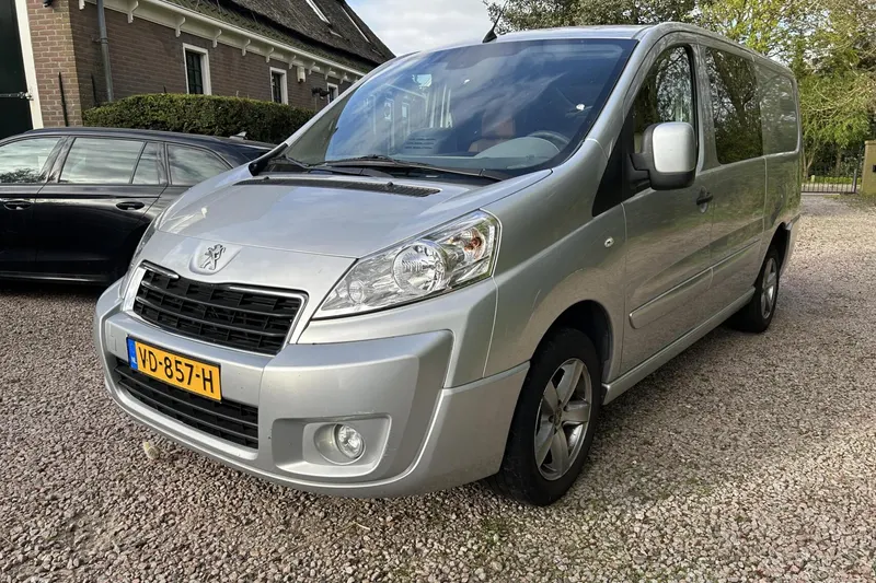 Peugeot Expert (2013)